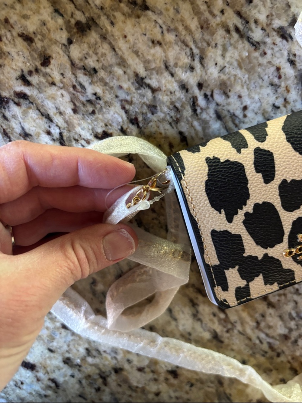 🆕 Authentic Coach Leopard Print Card & Key Holder - Black & Cream - Picture 8 of 11